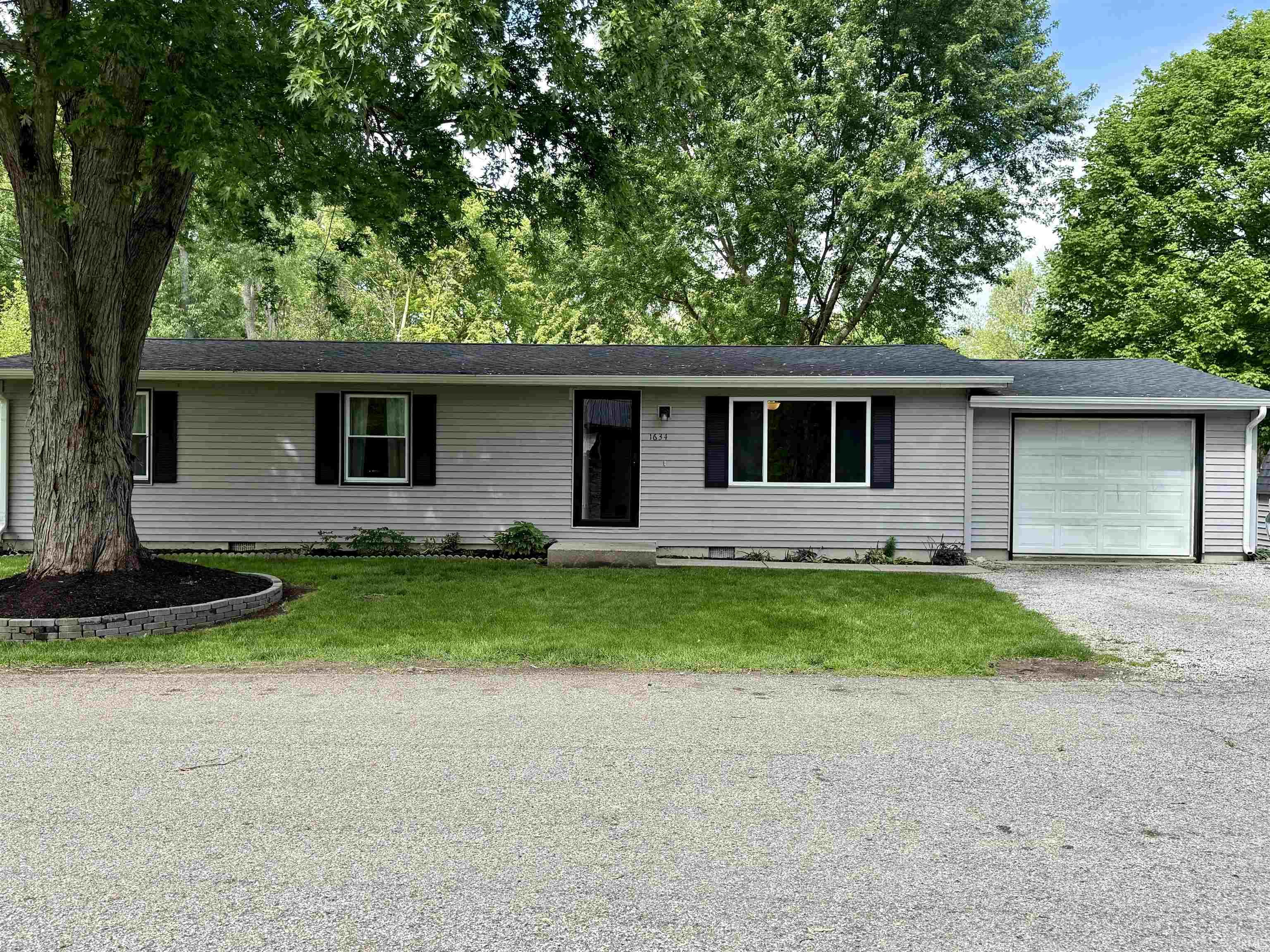 1634 King Street Wabash, IN 46992 - Photo 1 of 15