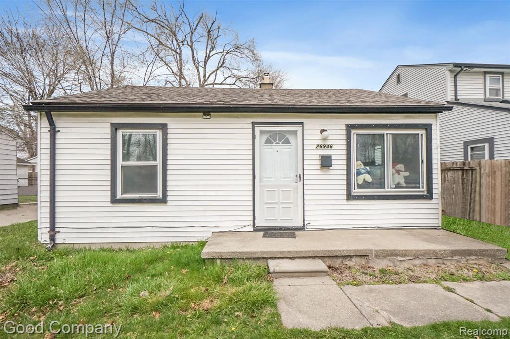 26946 Beverly Road Taylor, MI 48180 - Photo 1 of 4