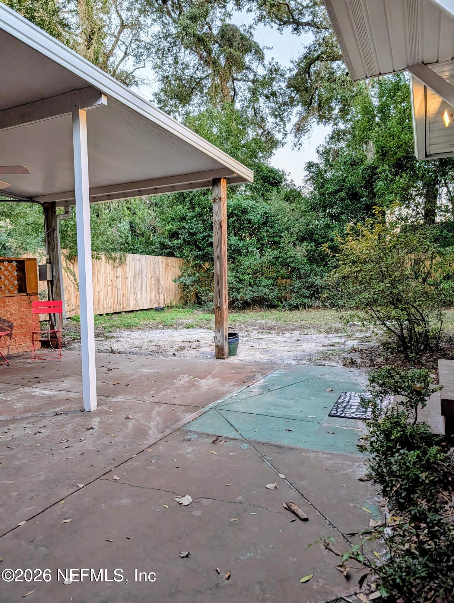 4646 Martingale Road Jacksonville, FL 32210 - Photo 3 of 22 PXL_20260206_230742790.MP~2