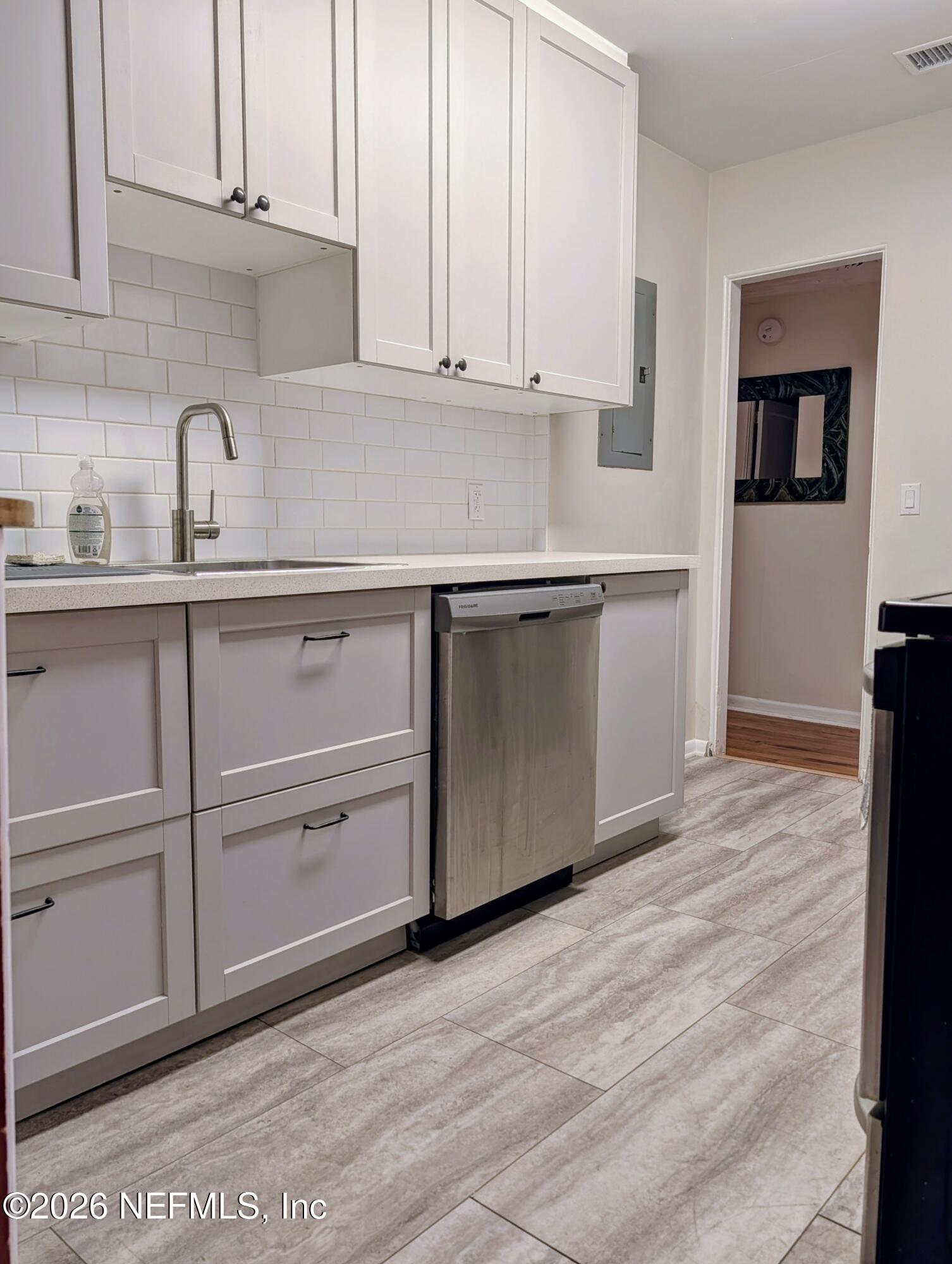 4646 Martingale Road Jacksonville, FL 32210 - Photo 7 of 22 PXL_20260206_231158983~3