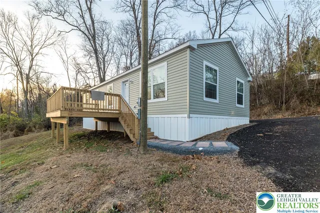 $189,900 | 465 Royal Manor Road, Unit LOT 4, Easton, PA 18042