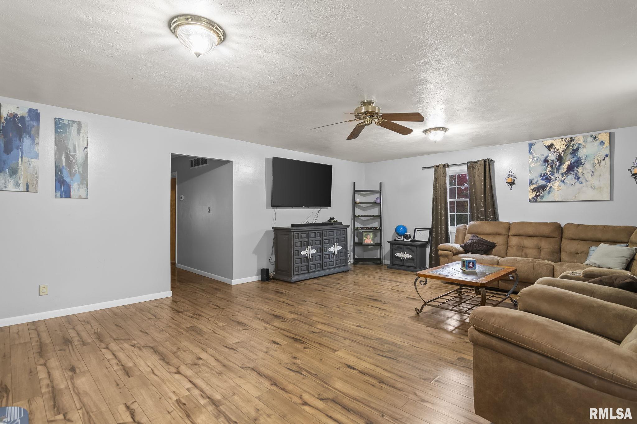 6925 Highway 29 Springfield, IL 62707 - Photo 32 of 34 Gallery Image 32