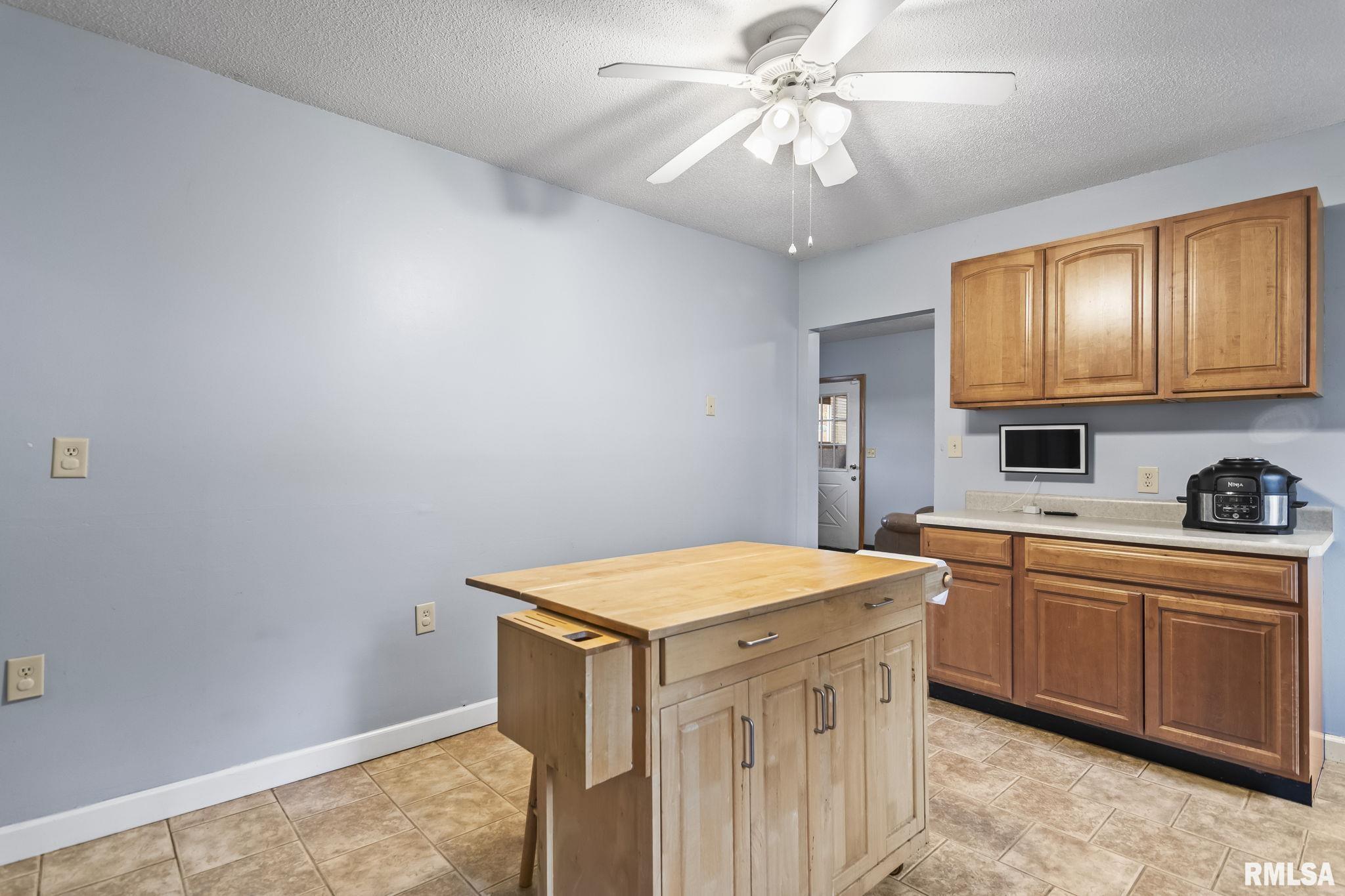 6925 Highway 29 Springfield, IL 62707 - Photo 8 of 34 Gallery Image 8