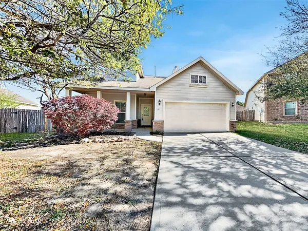 $1,780 | 1011 High Lane Court, Conroe, TX 77301