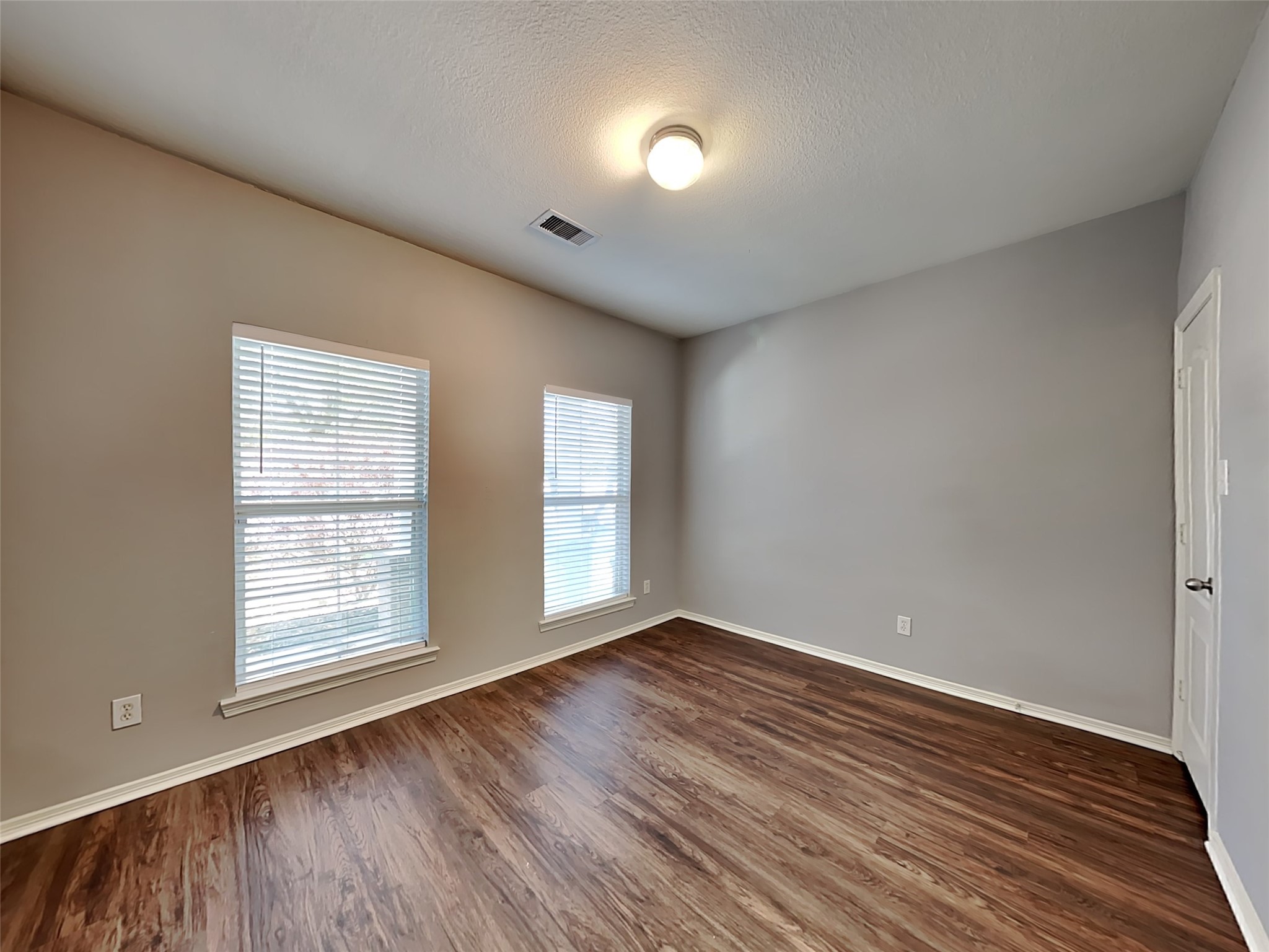1011 High Lane Court Conroe, TX 77301 - Photo 11 of 16