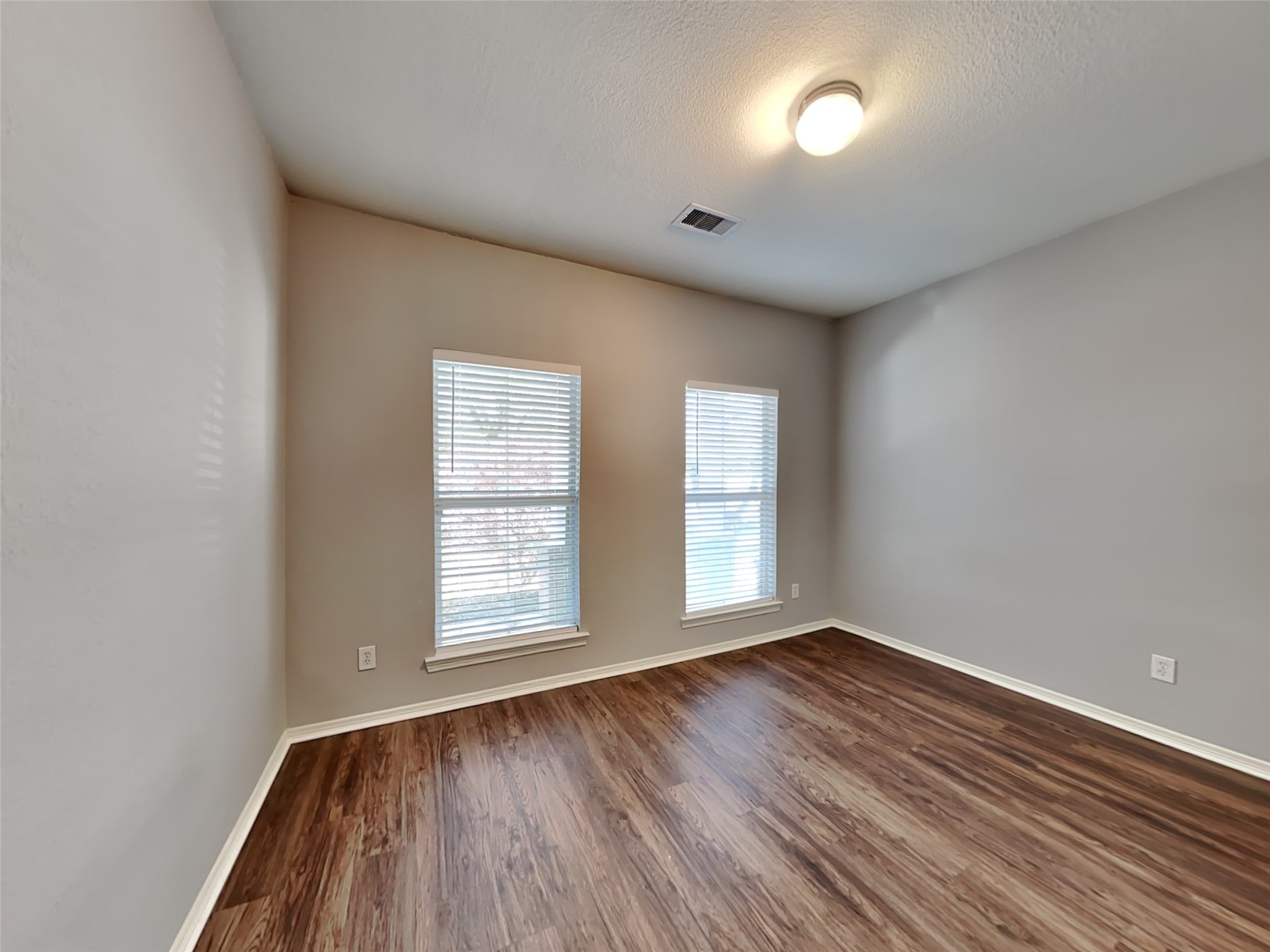 1011 High Lane Court Conroe, TX 77301 - Photo 12 of 16
