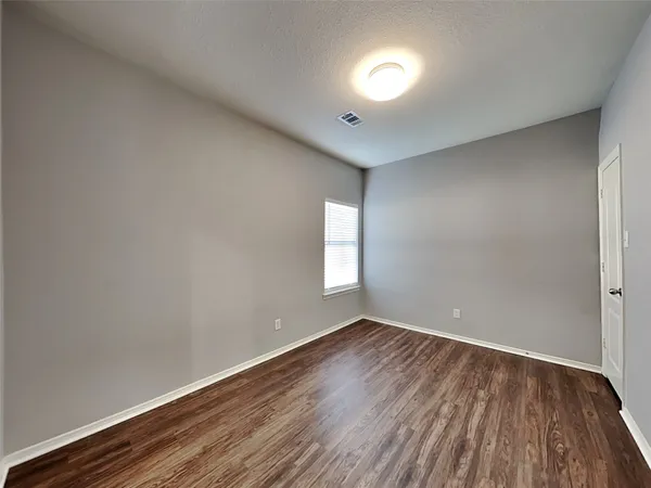 $1,820 | 1011 High Lane Court, Conroe, TX 77301