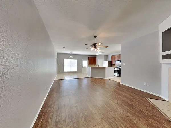$1,820 | 1011 High Lane Court, Conroe, TX 77301