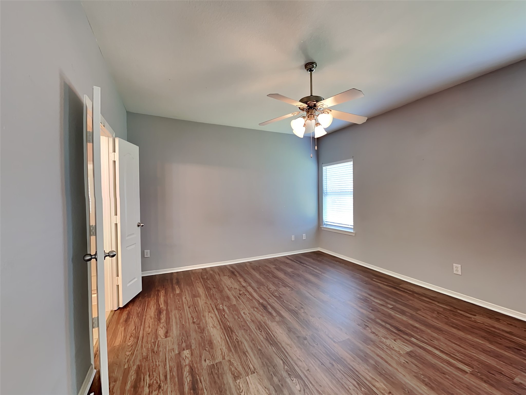 1011 High Lane Court Conroe, TX 77301 - Photo 7 of 16