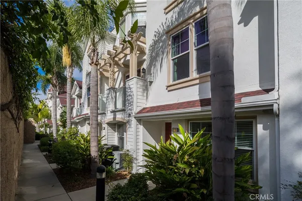 $4,250 | 755 Harbor Cliff Way, Unit 110, Oceanside, CA 92054