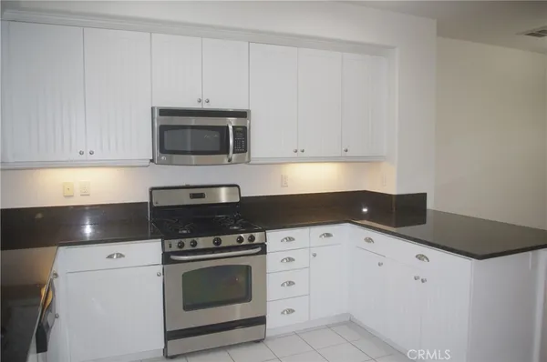 $4,100 | 755 Harbor Cliff Way, Unit 110, Oceanside, CA 92054