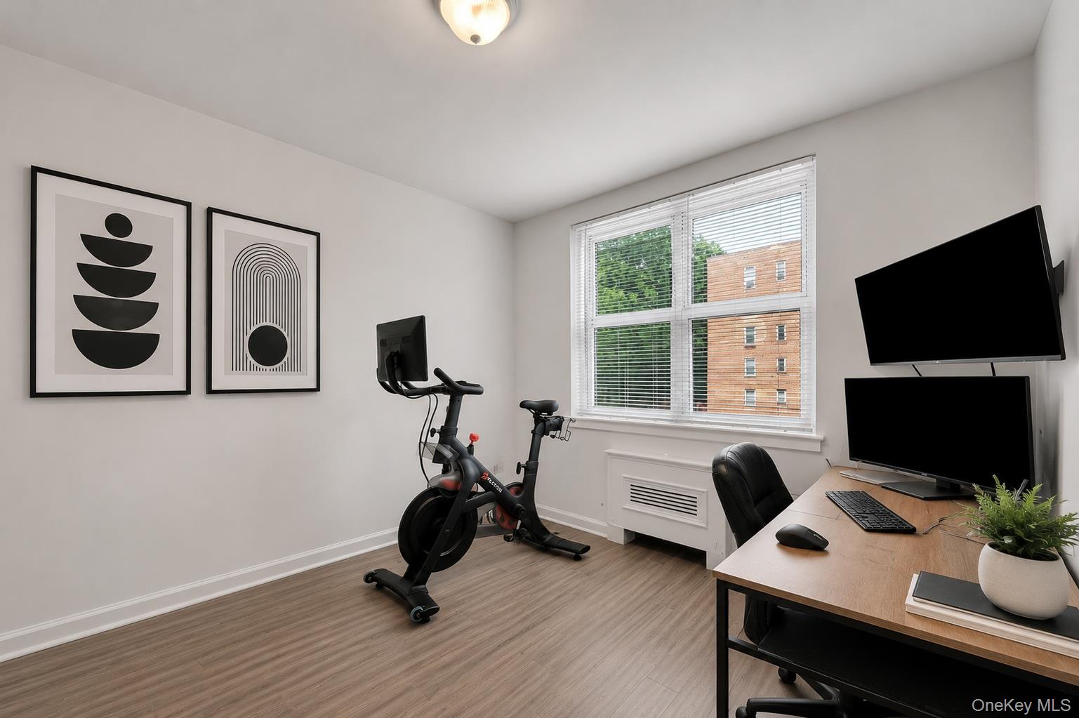 765 Bronx River Road, Unit 4A Bronxville, NY 10708 - Photo 13 of 15 Versatile second bedroom, currently styled as a home office.