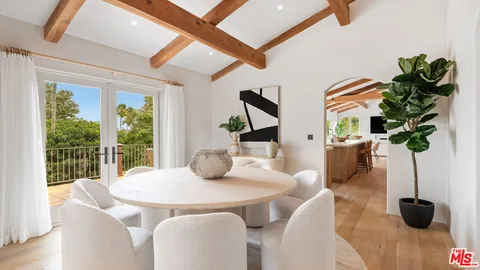 $11,450,000 | 7046 Grasswood Avenue, Malibu, CA 90265