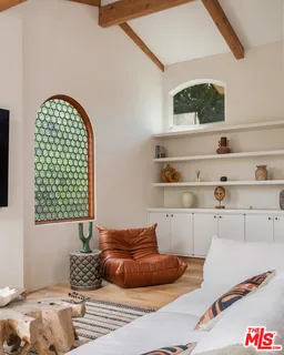 $11,450,000 | 7046 Grasswood Avenue, Malibu, CA 90265