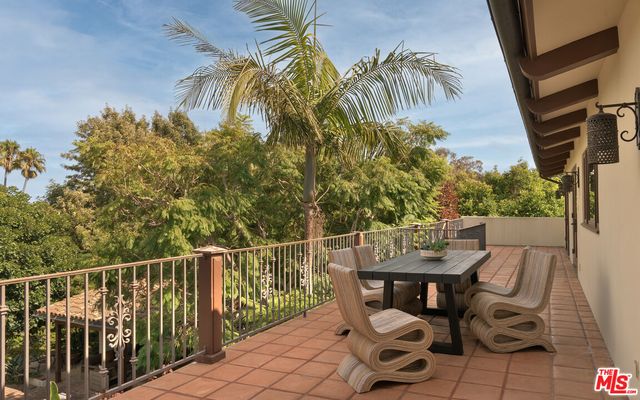 $11,450,000 | 7046 Grasswood Avenue, Malibu, CA 90265