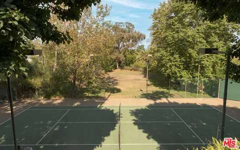 $11,450,000 | 7046 Grasswood Avenue, Malibu, CA 90265