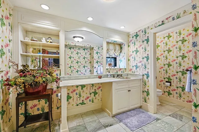 $1,350,000 | 503 Highland Avenue, Fall River, MA 02720