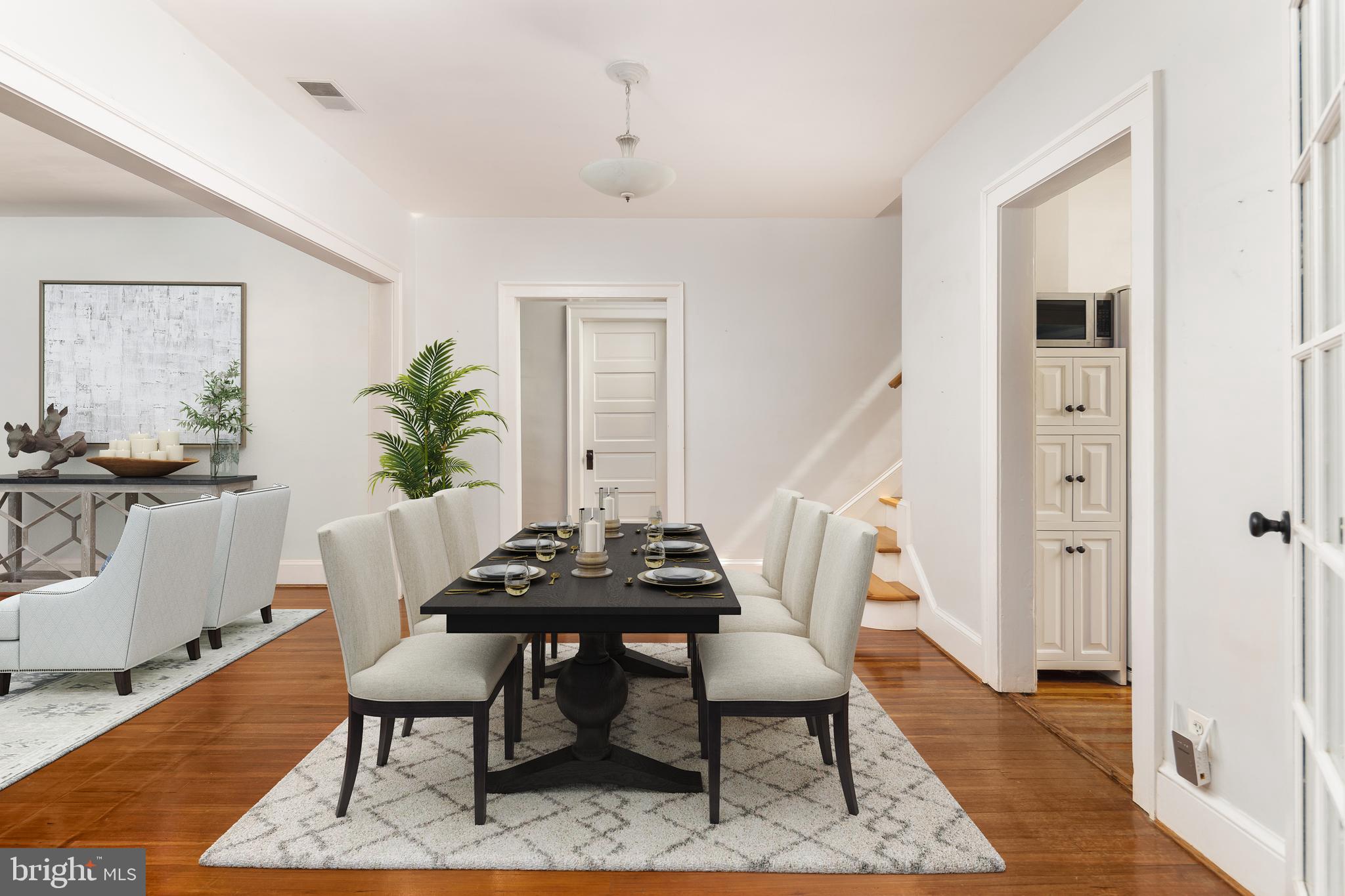 690 Dranesville Road Herndon, VA 20170 - Photo 8 of 81 Virtually Staged