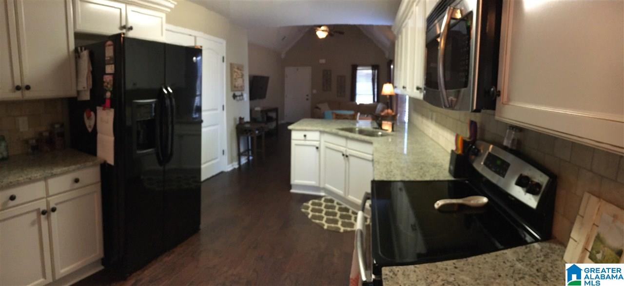 8329 Miller Place Morris, AL 35116 - Photo 4 of 21