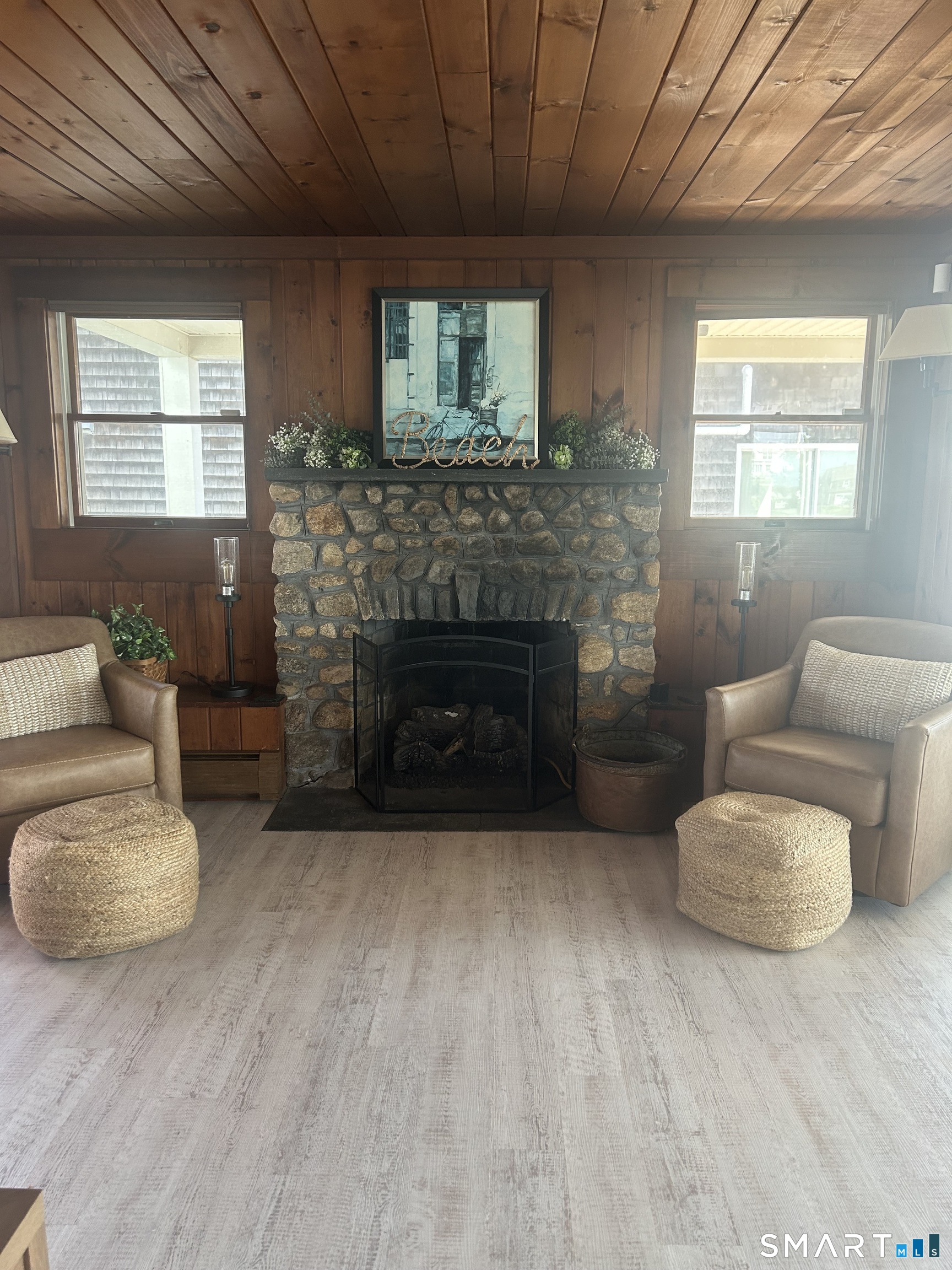 293 Giants Neck Road East Lyme, CT 06357 - Photo 14 of 21