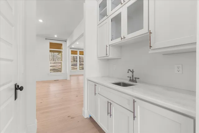 $1,350,000 | 13318 Birchwood Pike, Harrison, TN 37341