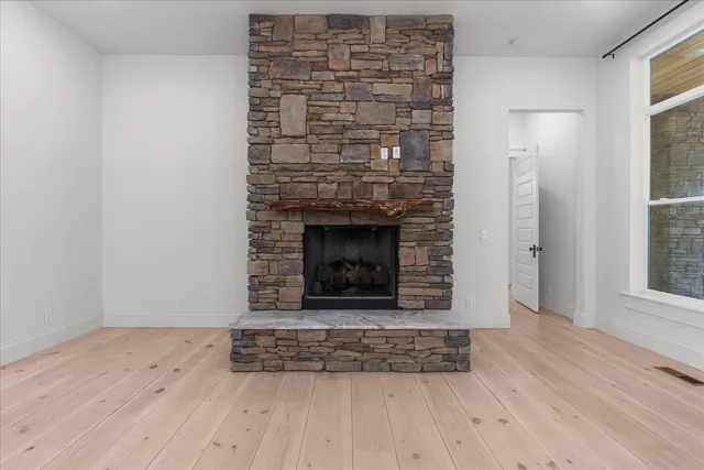 $1,350,000 | 13318 Birchwood Pike, Harrison, TN 37341