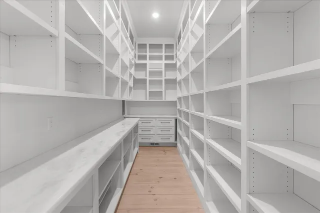 $1,350,000 | 13318 Birchwood Pike, Harrison, TN 37341