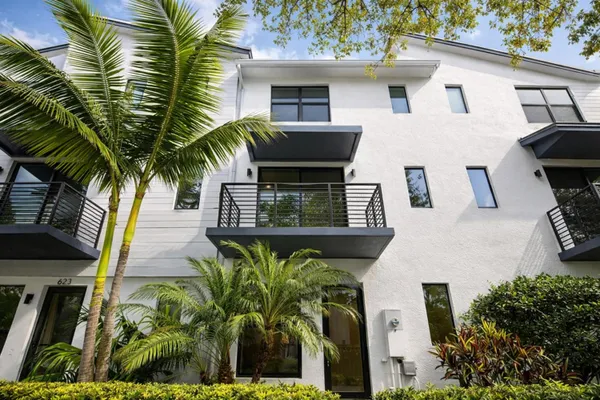 $810,000 | 625 Northeast 22nd Drive, Wilton Manors, FL 33305