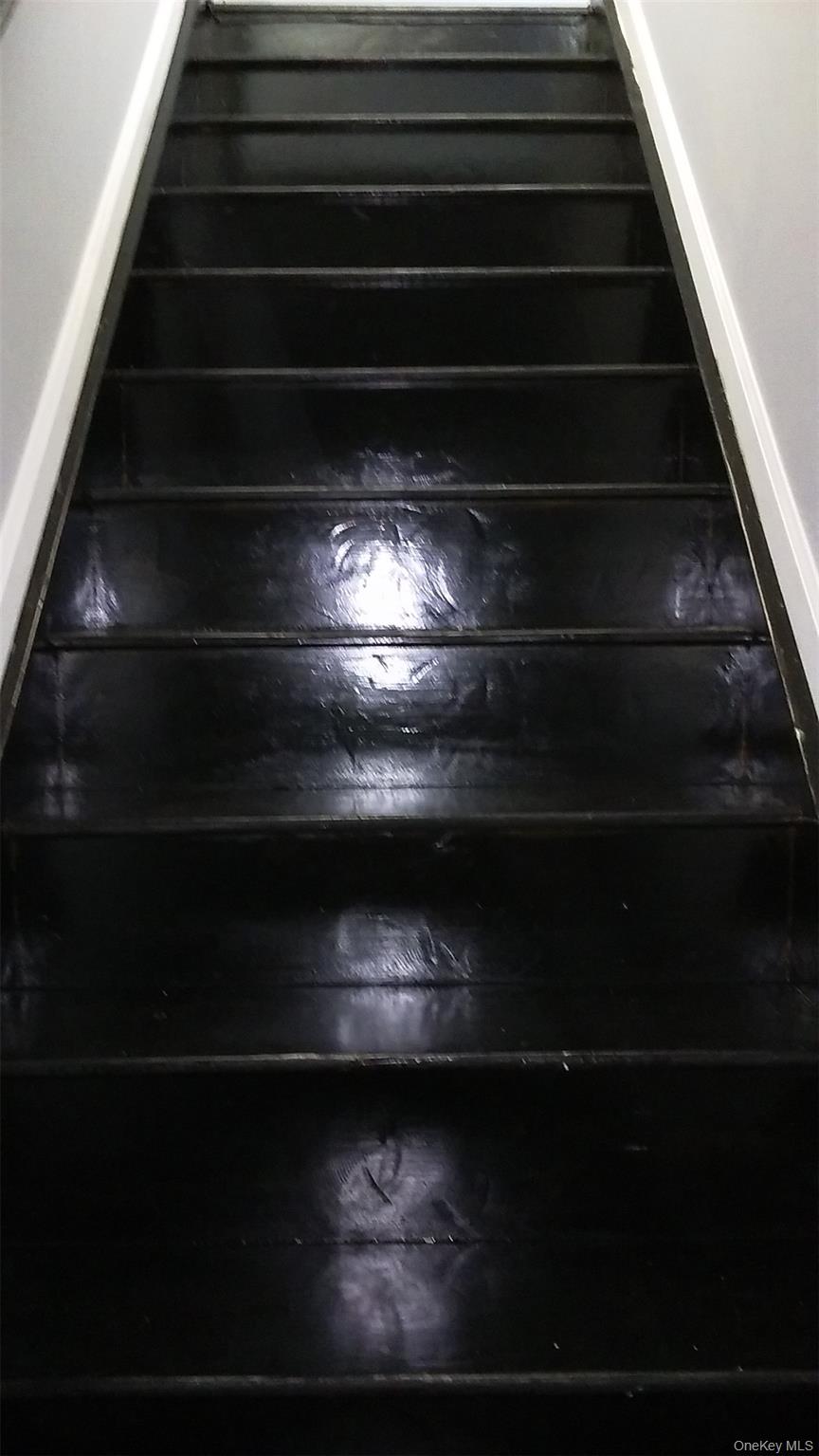 97-56 105th Street, Unit 2 Queens, NY 11416 - Photo 28 of 29 a view of rack