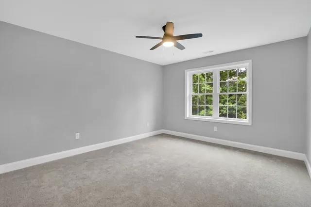 $949,900 | 2 Happy Acres Lane, East Longmeadow, MA 01028