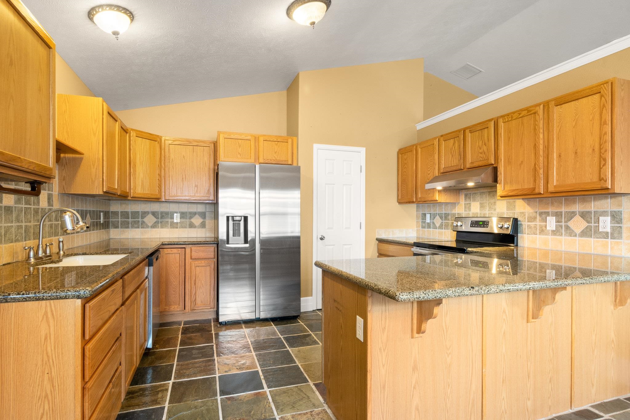 1425 Graham Court Rifle, CO 81650 - Photo 11 of 28