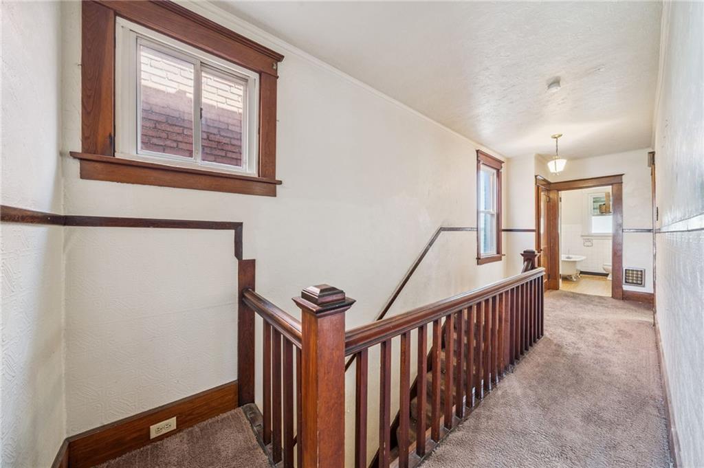 338 Catherine Street McKees Rocks, PA 15136 - Photo 23 of 25 a view of an entryway with workspace