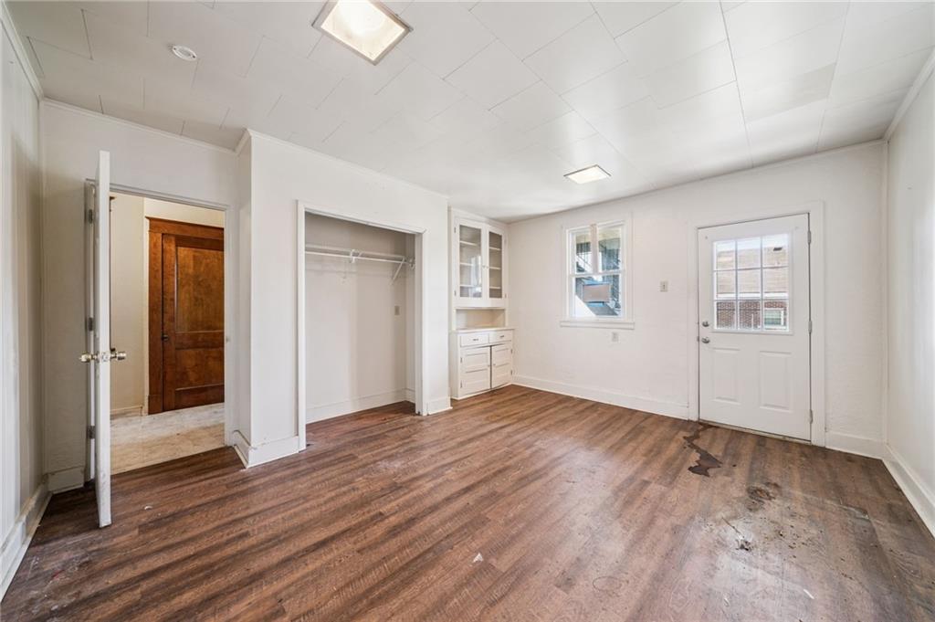 338 Catherine Street McKees Rocks, PA 15136 - Photo 9 of 25 wooden floor in an empty room