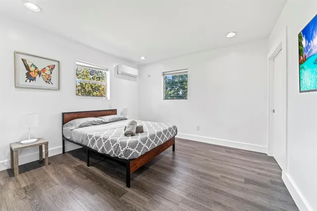 $599,000 | 1215 Northeast 200th Street, Miami, FL 33179