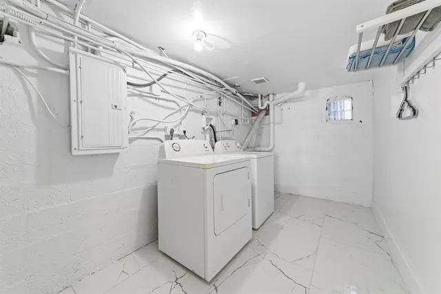 $599,000 | 1215 Northeast 200th Street, Miami, FL 33179