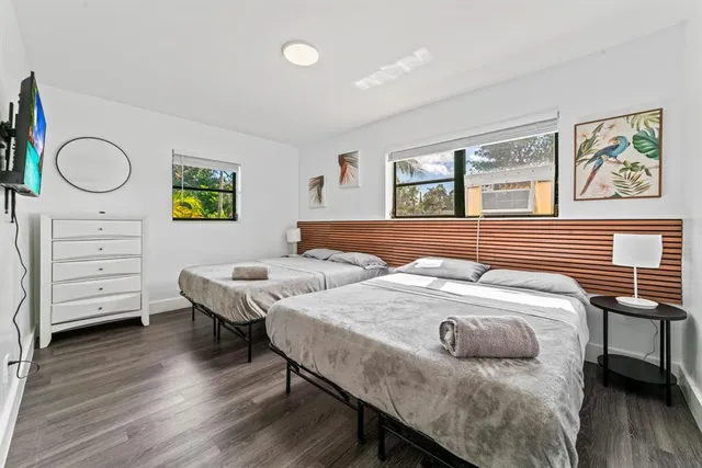 $599,000 | 1215 Northeast 200th Street, Miami, FL 33179