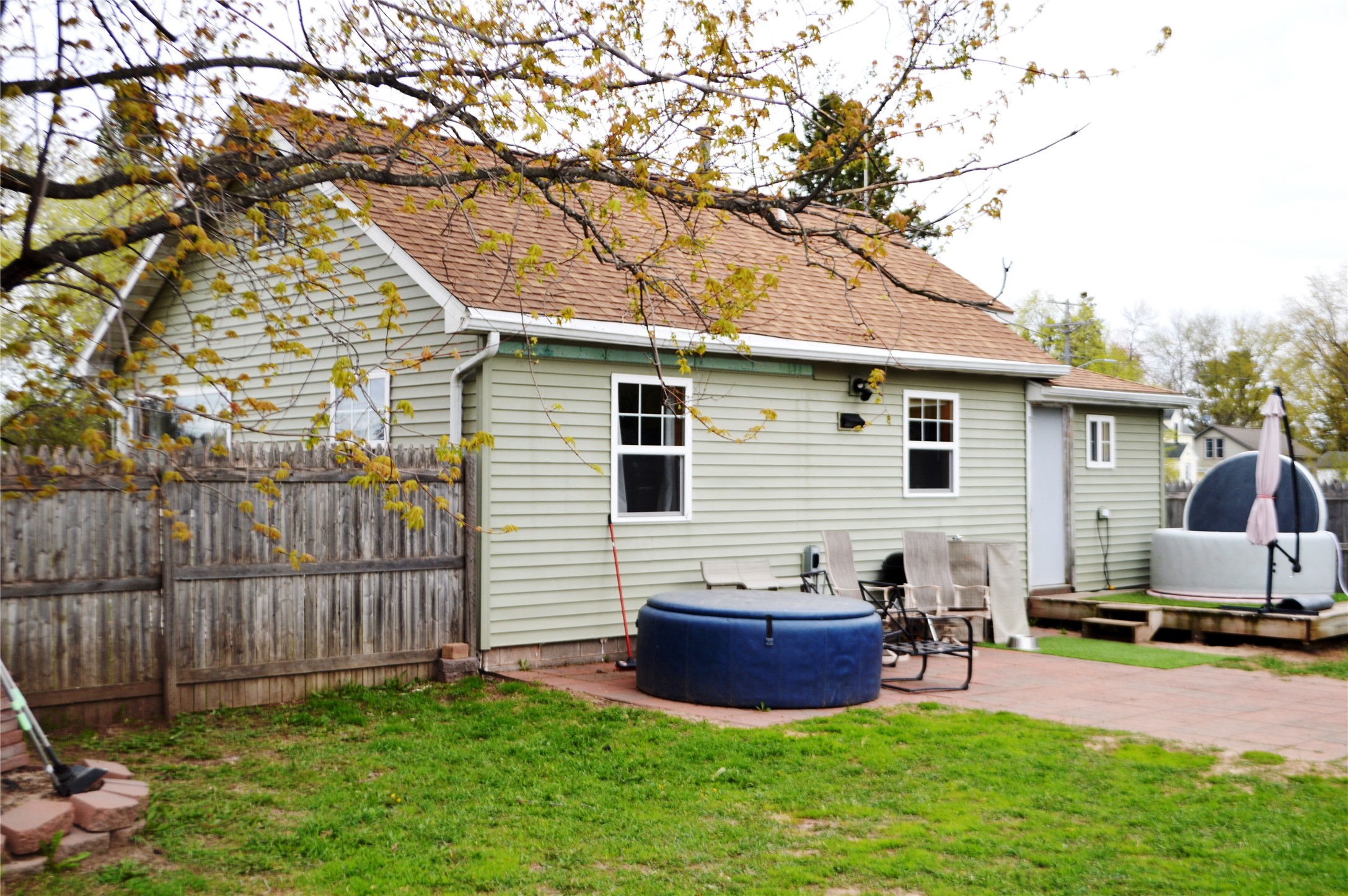 204 South 2nd Street Cameron, WI 54822 - Photo 2 of 9
