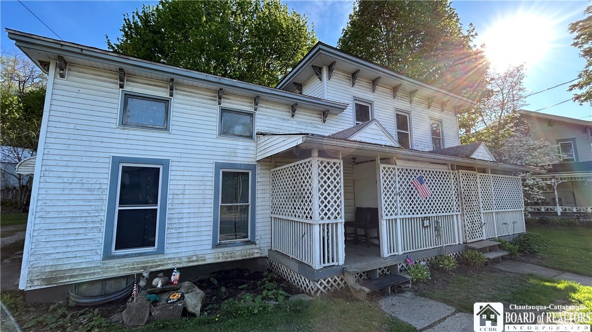 3 Lodi Street Hanover, NY 14062 - Photo 1 of 3