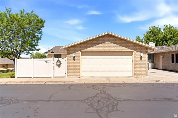 $413,000 | 5555 South 1025th Street East, Ogden, UT 84405