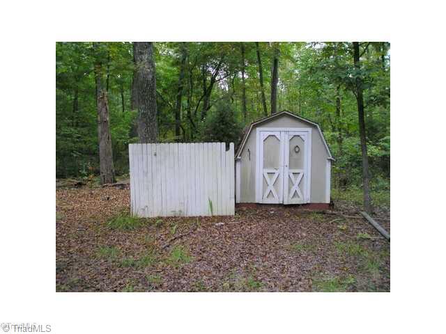 4535 Walpole Road High Point, NC 27265 - Photo 4 of 7 Land/Lot.