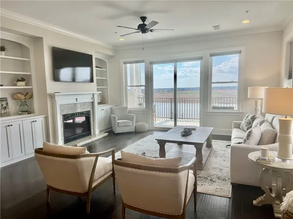 $799,999 | 227 Fort King George Drive, Unit H, Darien, GA 31305