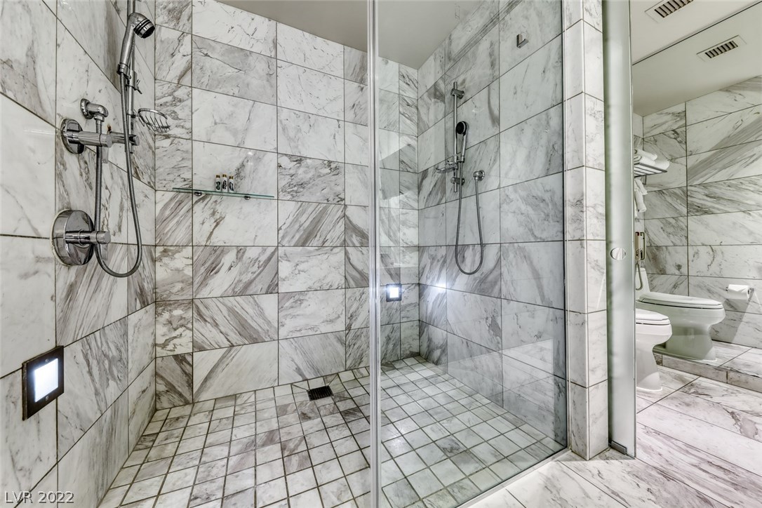 4381 West Flamingo Road, Unit 17301 Las Vegas, NV 89103 - Photo 16 of 35