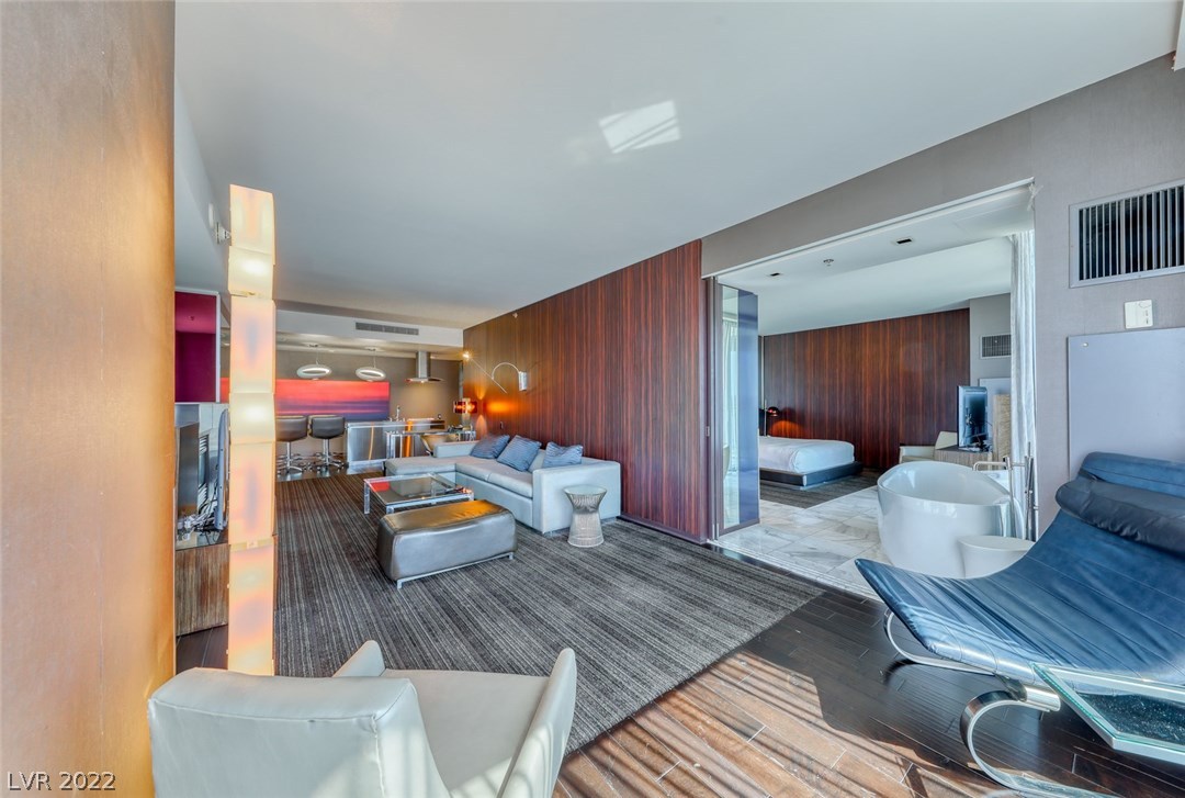 4381 West Flamingo Road, Unit 17301 Las Vegas, NV 89103 - Photo 7 of 35