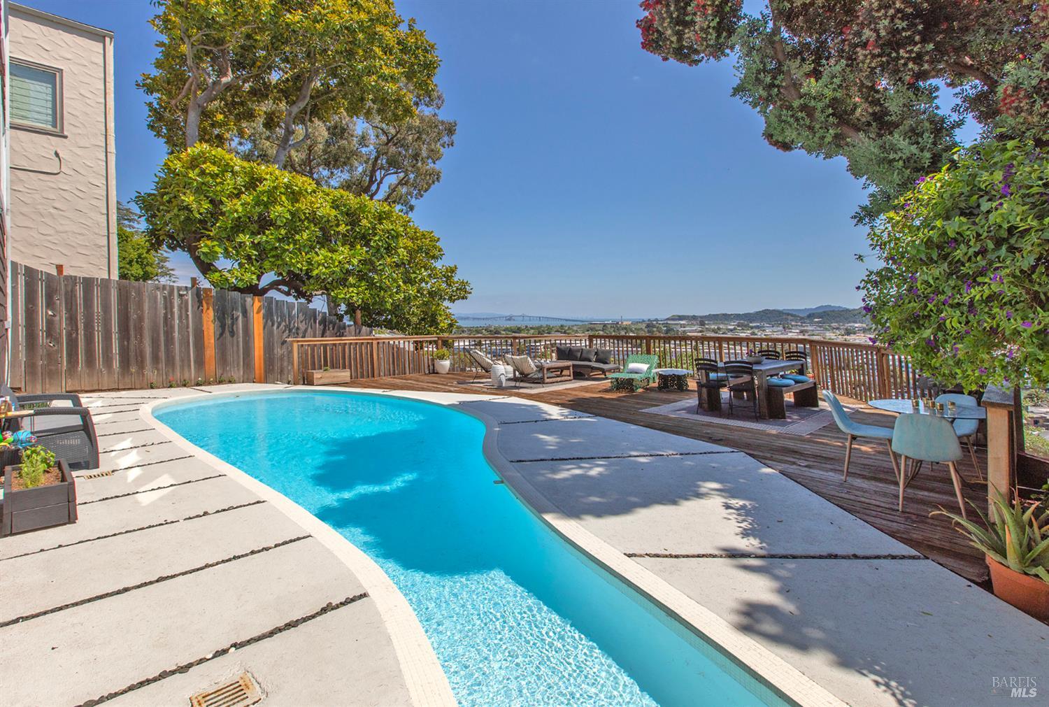32 Alta Vista Way San Rafael, CA 94901 - Photo 29 of 48