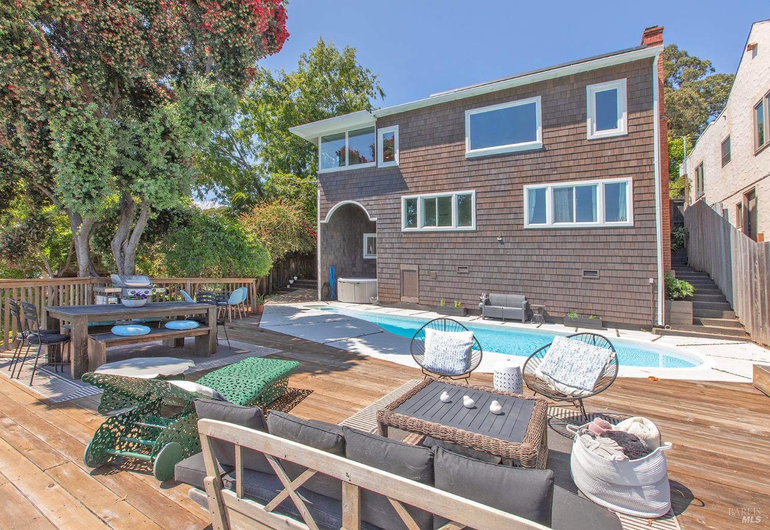 32 Alta Vista Way San Rafael, CA 94901 - Photo 33 of 48