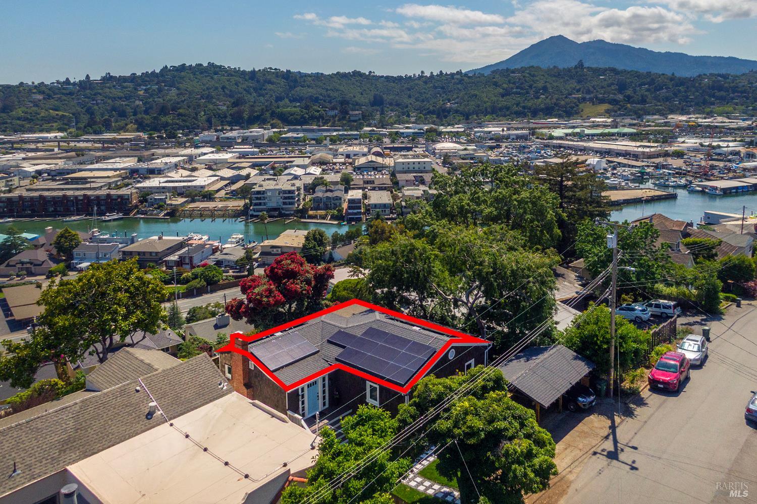 32 Alta Vista Way San Rafael, CA 94901 - Photo 39 of 48