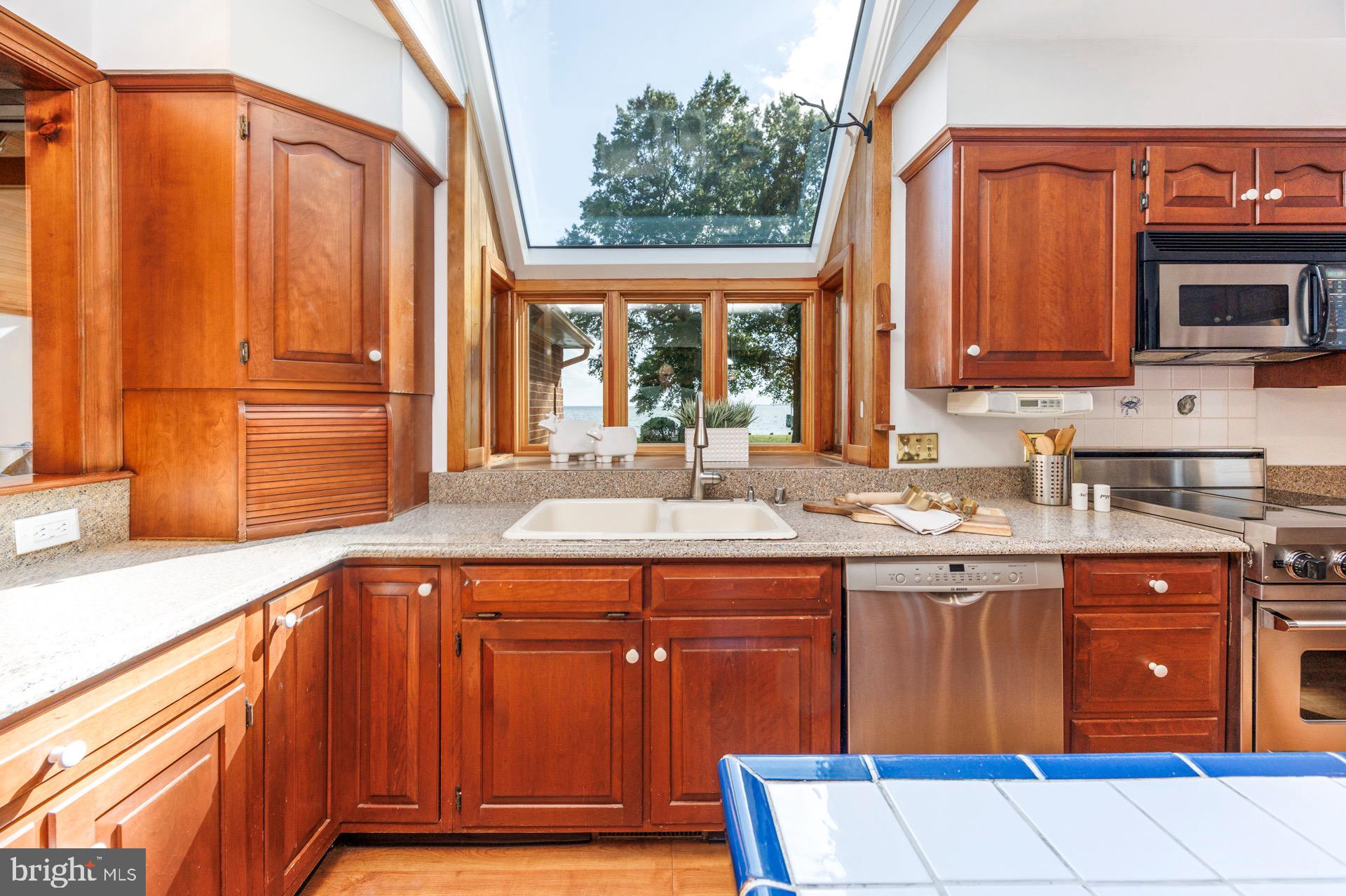 24190 Deep Neck Road Royal Oak, MD 21662 - Photo 26 of 48 Great water views from Kitchen