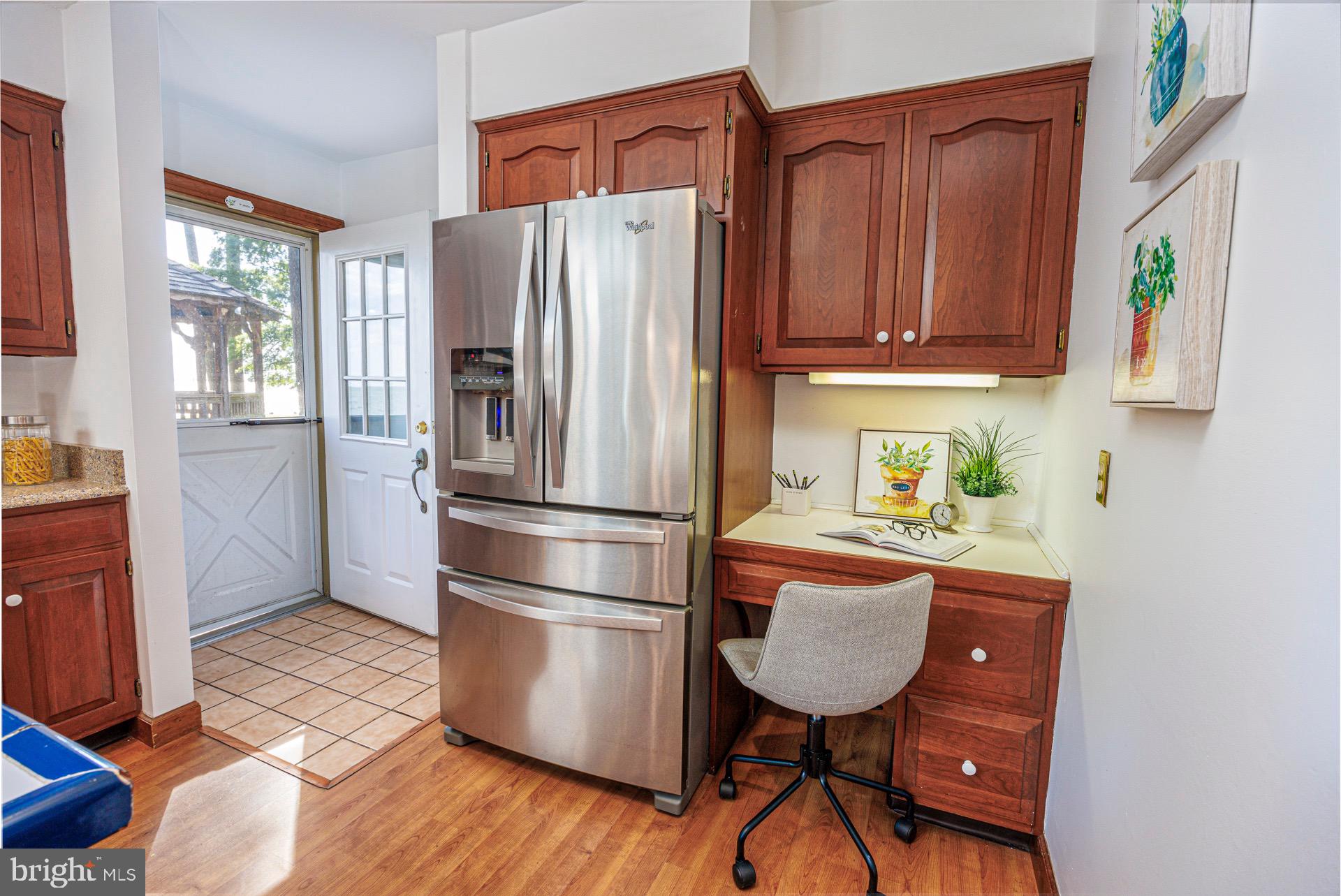 24190 Deep Neck Road Royal Oak, MD 21662 - Photo 27 of 48 kitchen access to back patio