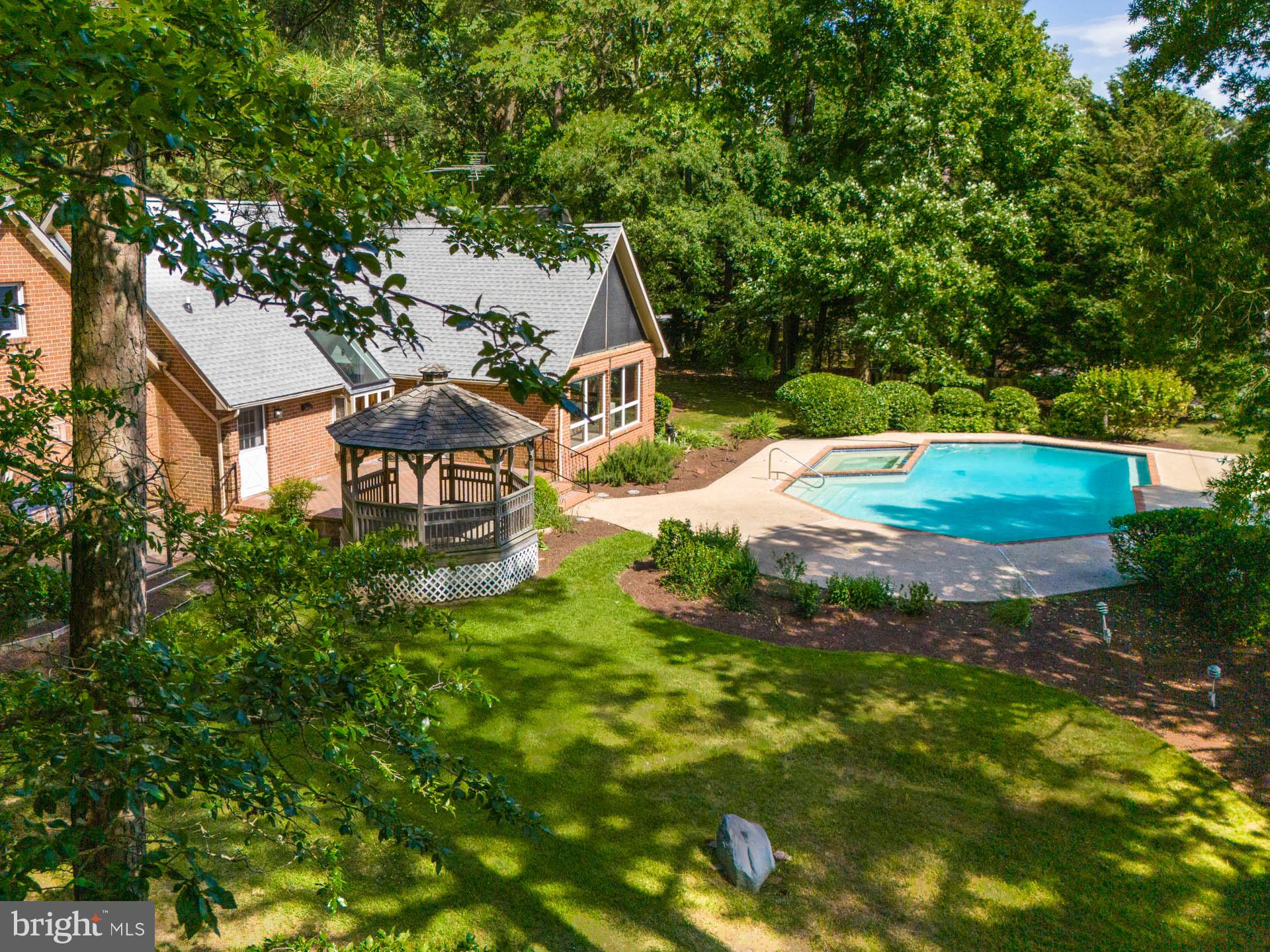 24190 Deep Neck Road Royal Oak, MD 21662 - Photo 8 of 48 Gallery Image 8