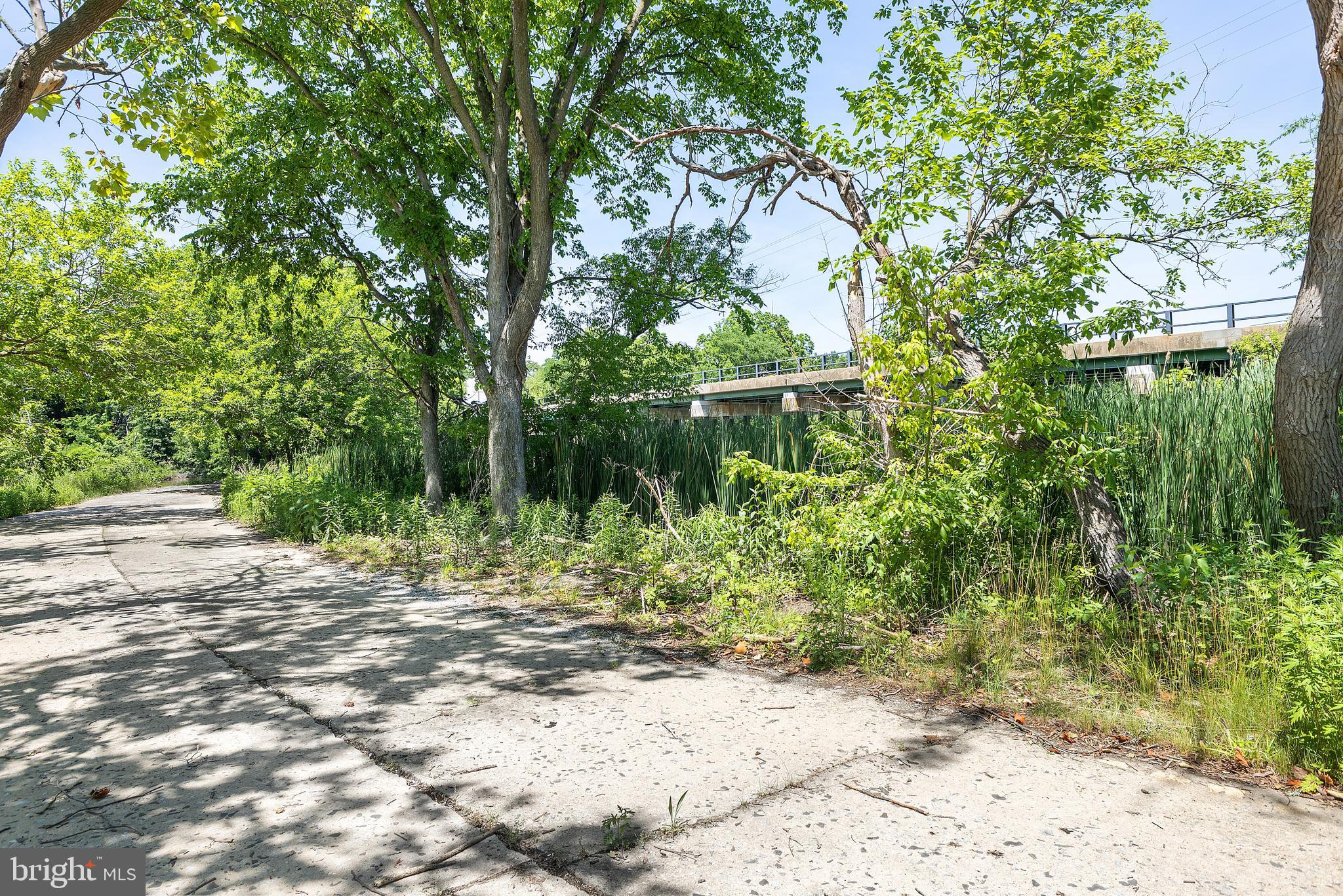 114 Front Street Crumpton, MD 21628 - Photo 28 of 66 Road to the River